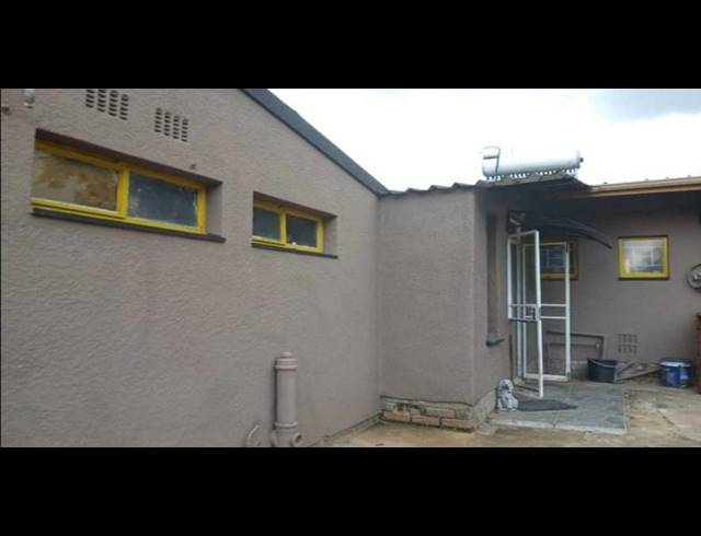 3 BEDROOM HOUSE FOR SALE IN SASOLBURG EXT 23